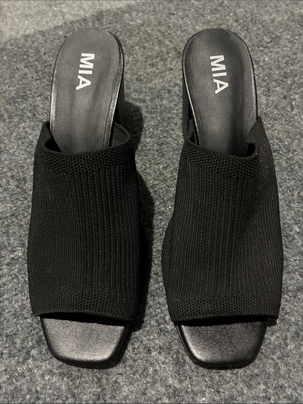 👠 MIA Black Knit Open-Toe Slide Mules